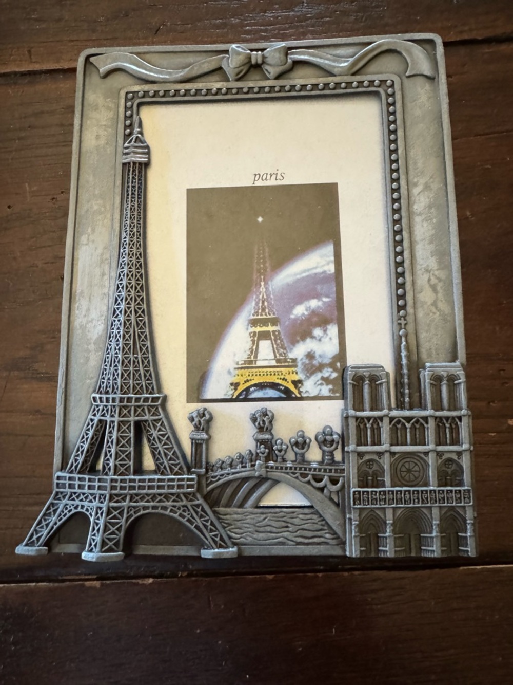 NWOT Paris Landmark Decorative Photo Frame - Silver